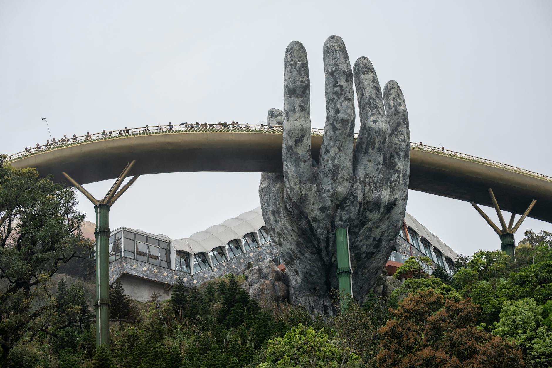 Dotacje na zabytki. Świebodzice i Świdnica otrzymały wsparcie ministra